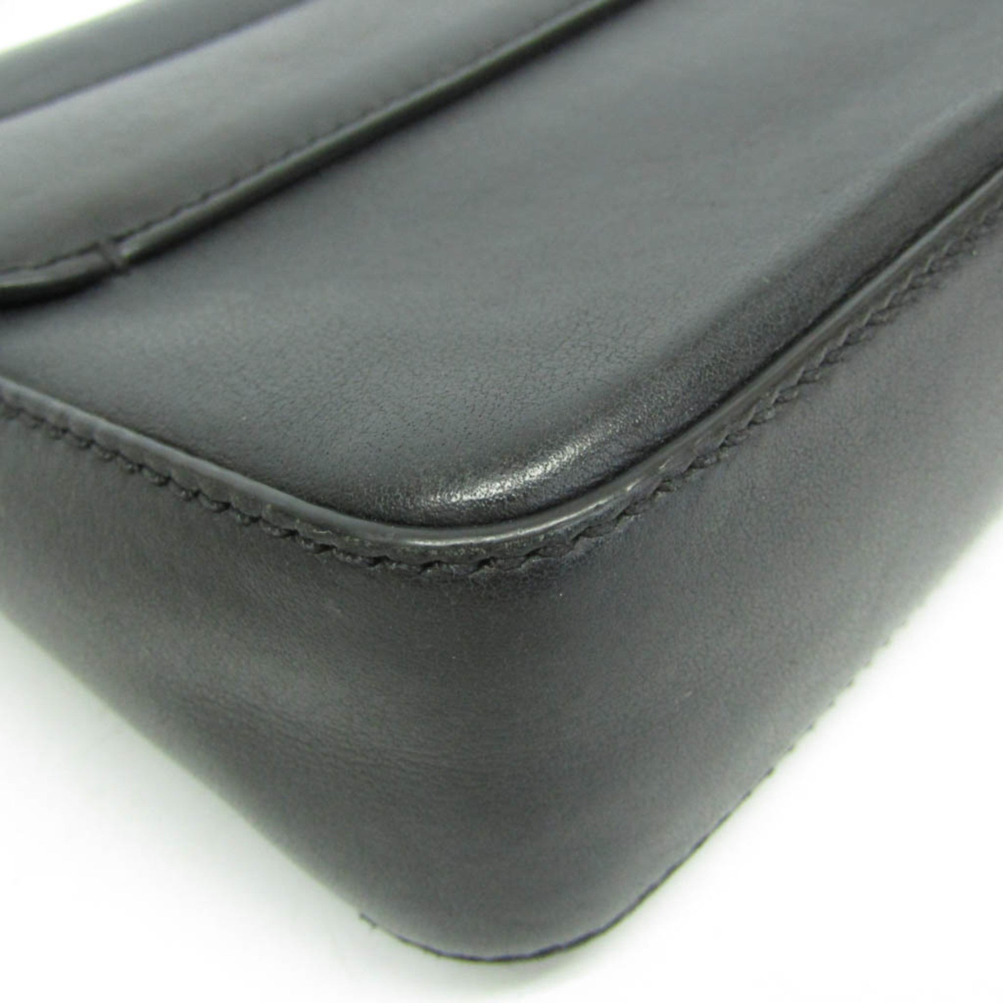 Givenchy Nobile · Leather Shoulder Bag