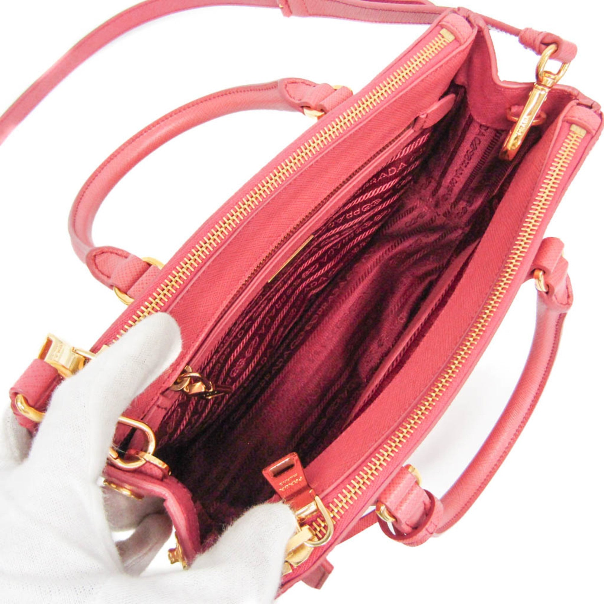 Prada Saffiano Galleria · Leather