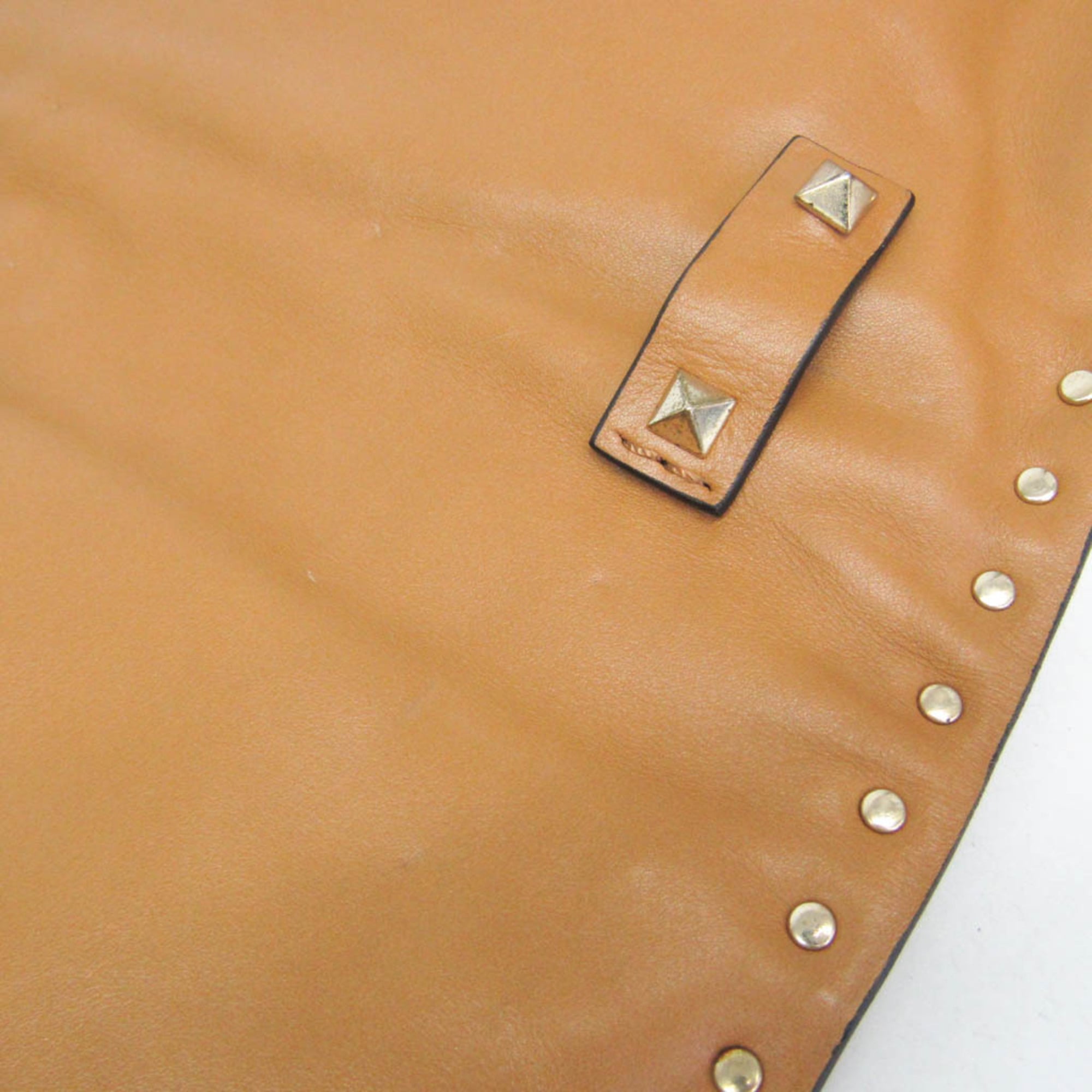 Valentino Garavani Lockstuds · Leather