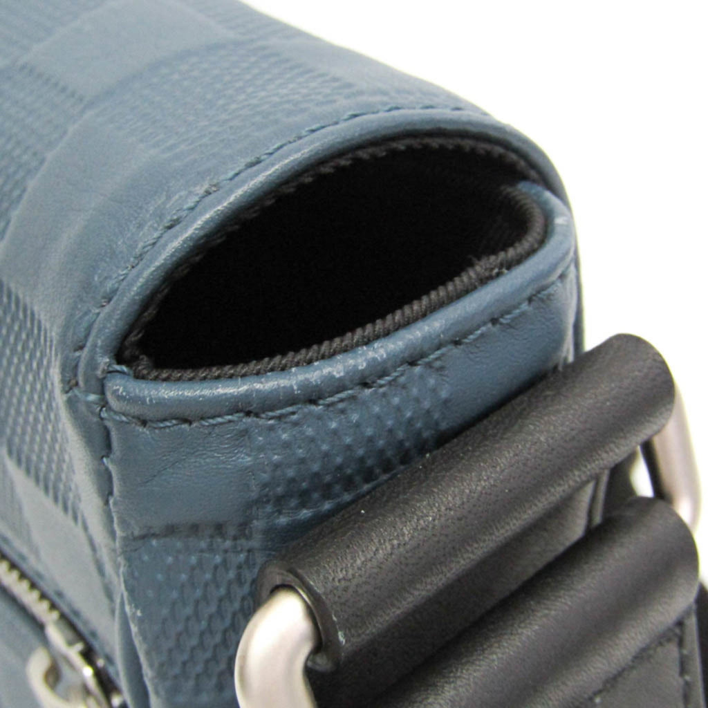 Louis Vuitton District PM · Damier Infini