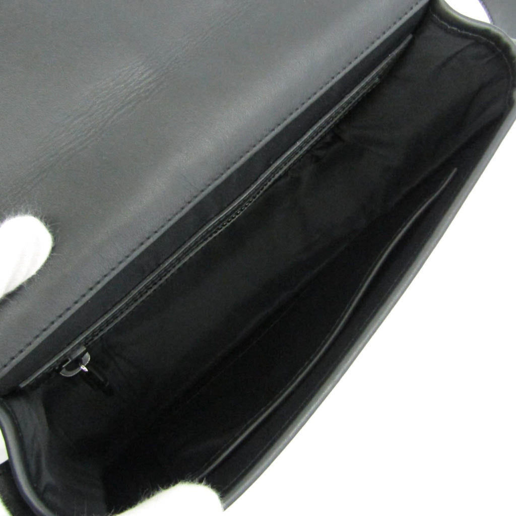 Burberry Universal Passport · Leather