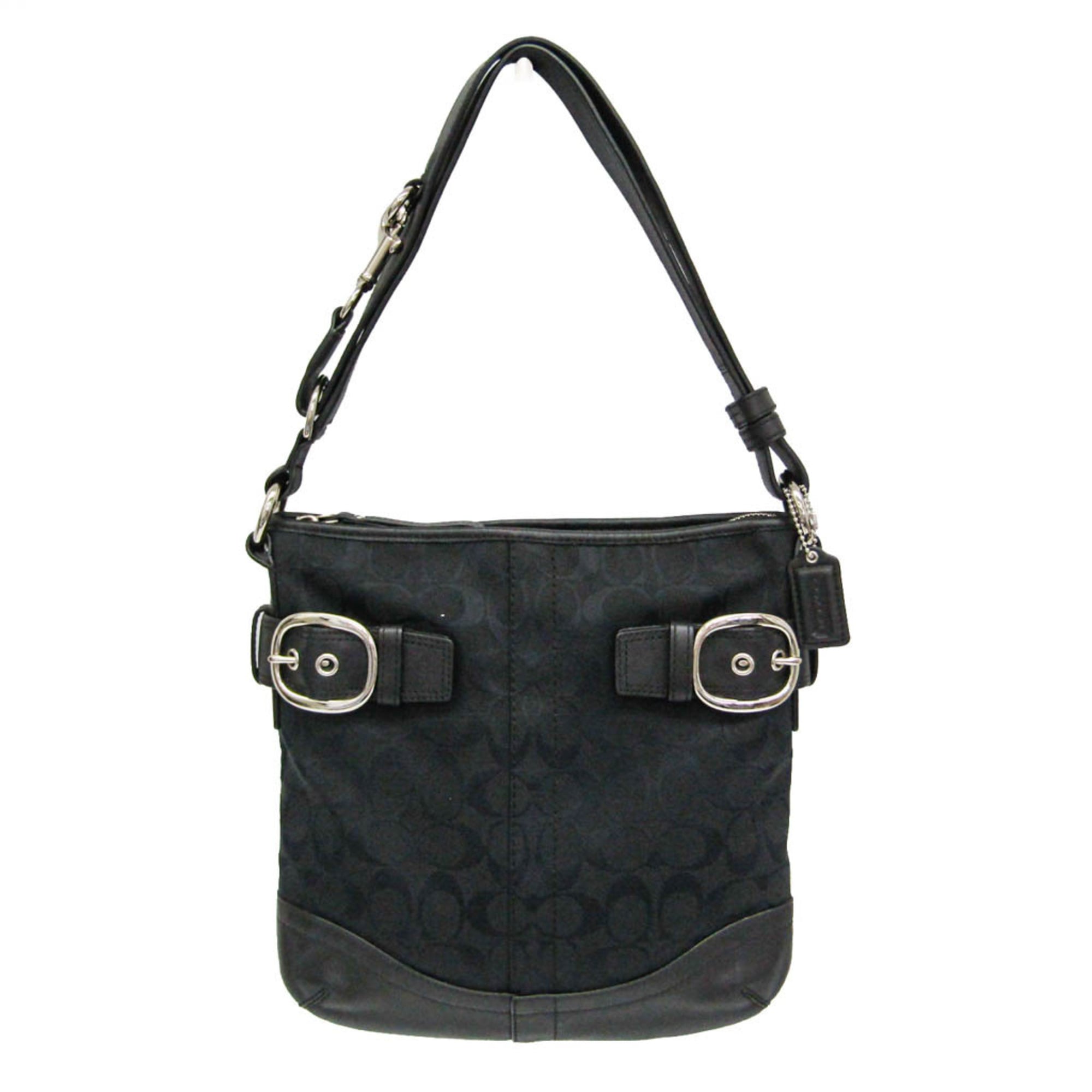 Coach Signature · Canvas & Leather