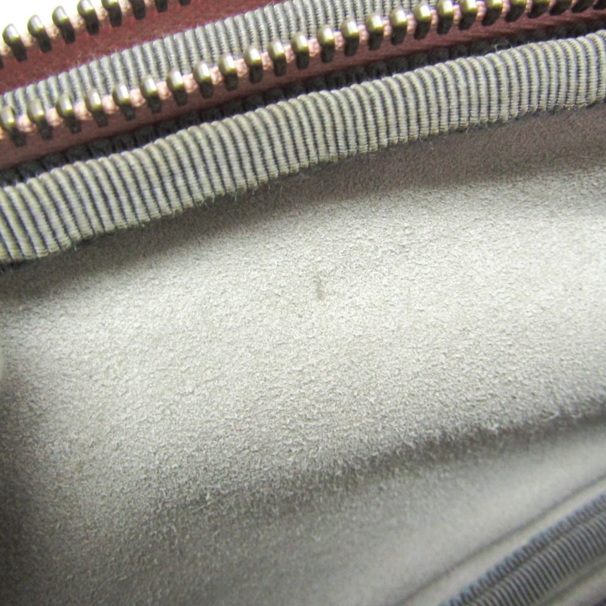 Gucci GG Marmont · Matelassé Leather