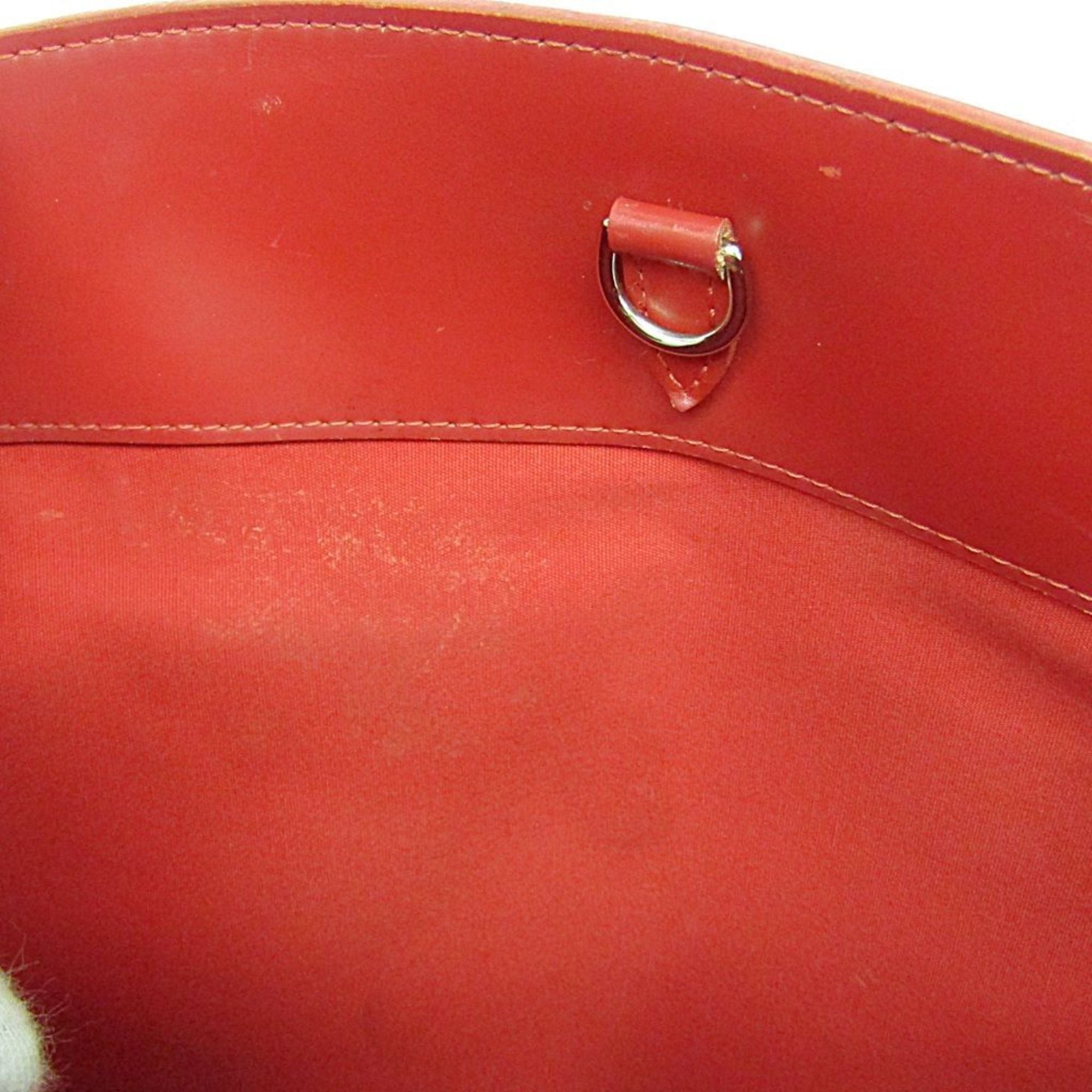 Louis Vuitton Passy GM · Epi Rouge