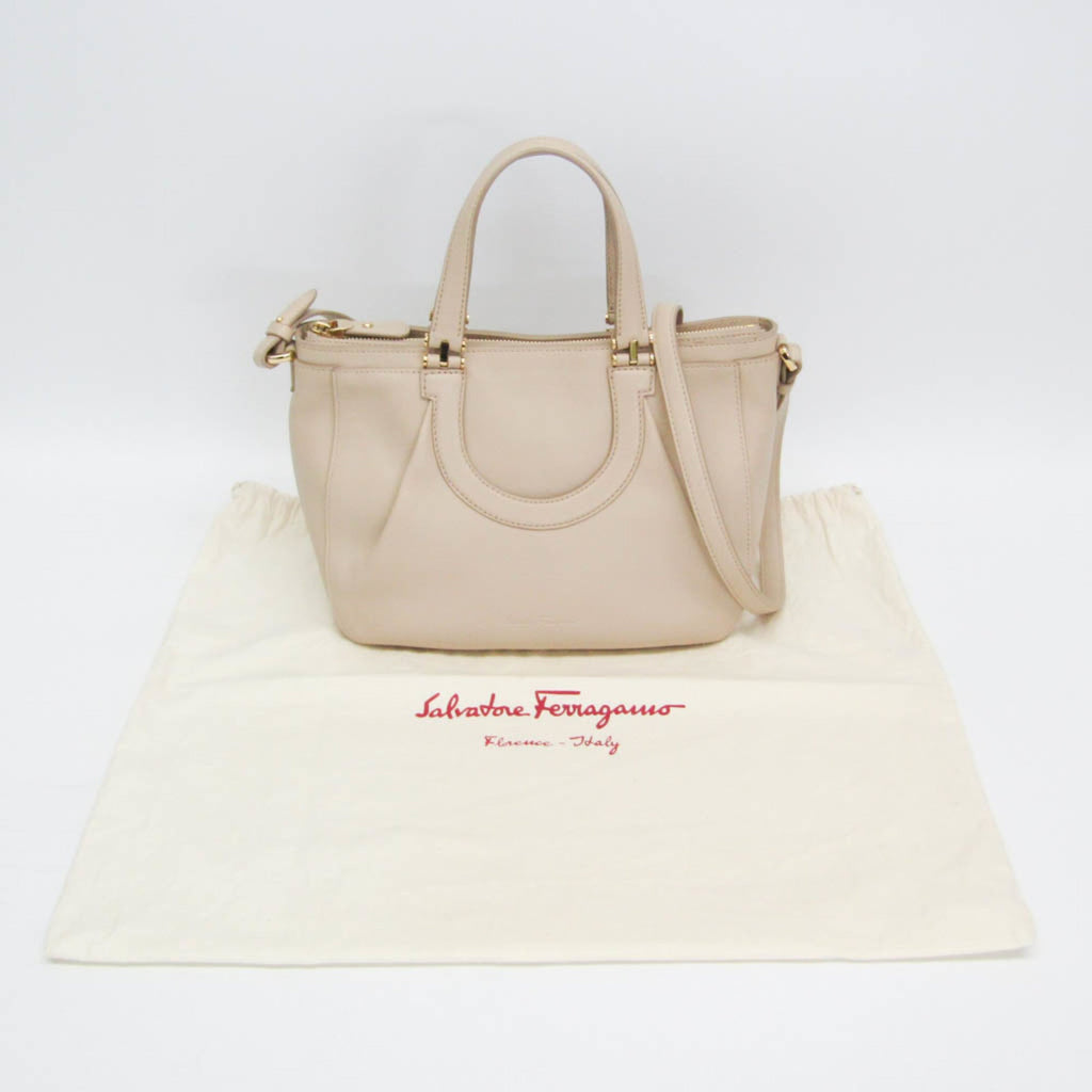 Salvatore Ferragamo Gancini · Leather