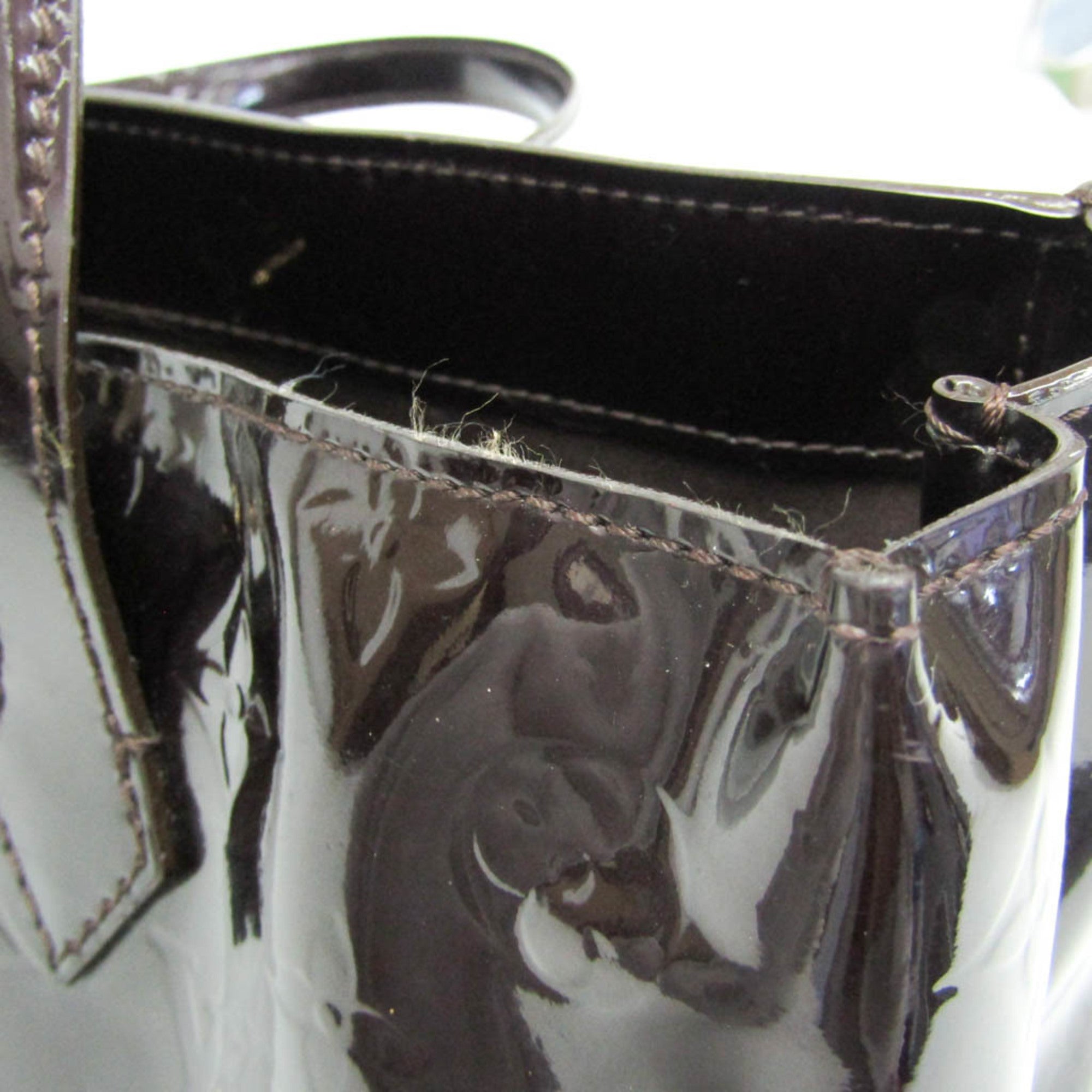 Louis Vuitton Wilshire PM · Vernis Amarante