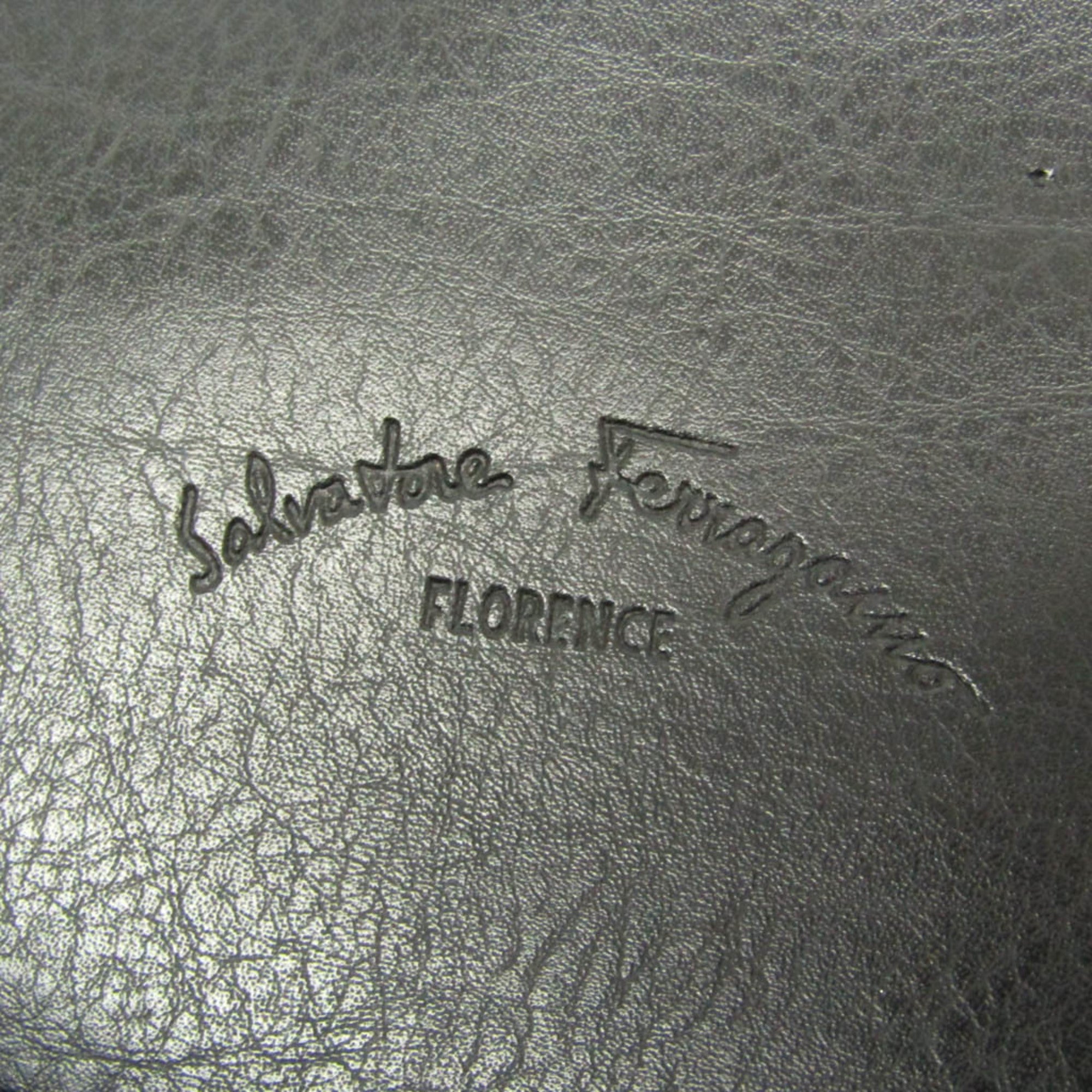 Salvatore Ferragamo · Leather Messenger