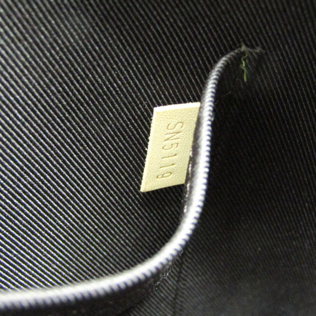 Louis Vuitton Alma PM · Monogram Vernis