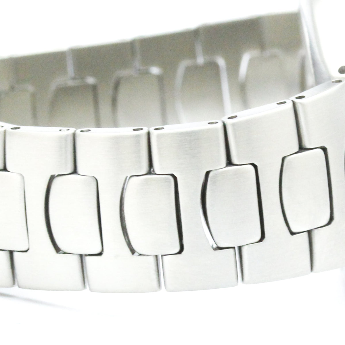 Omega Seamaster Professional 200M · Quartz
