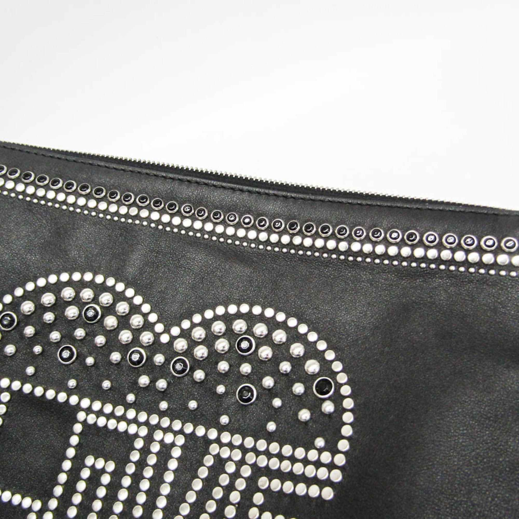 Valentino Garavani Rockstud · Leather Clutch