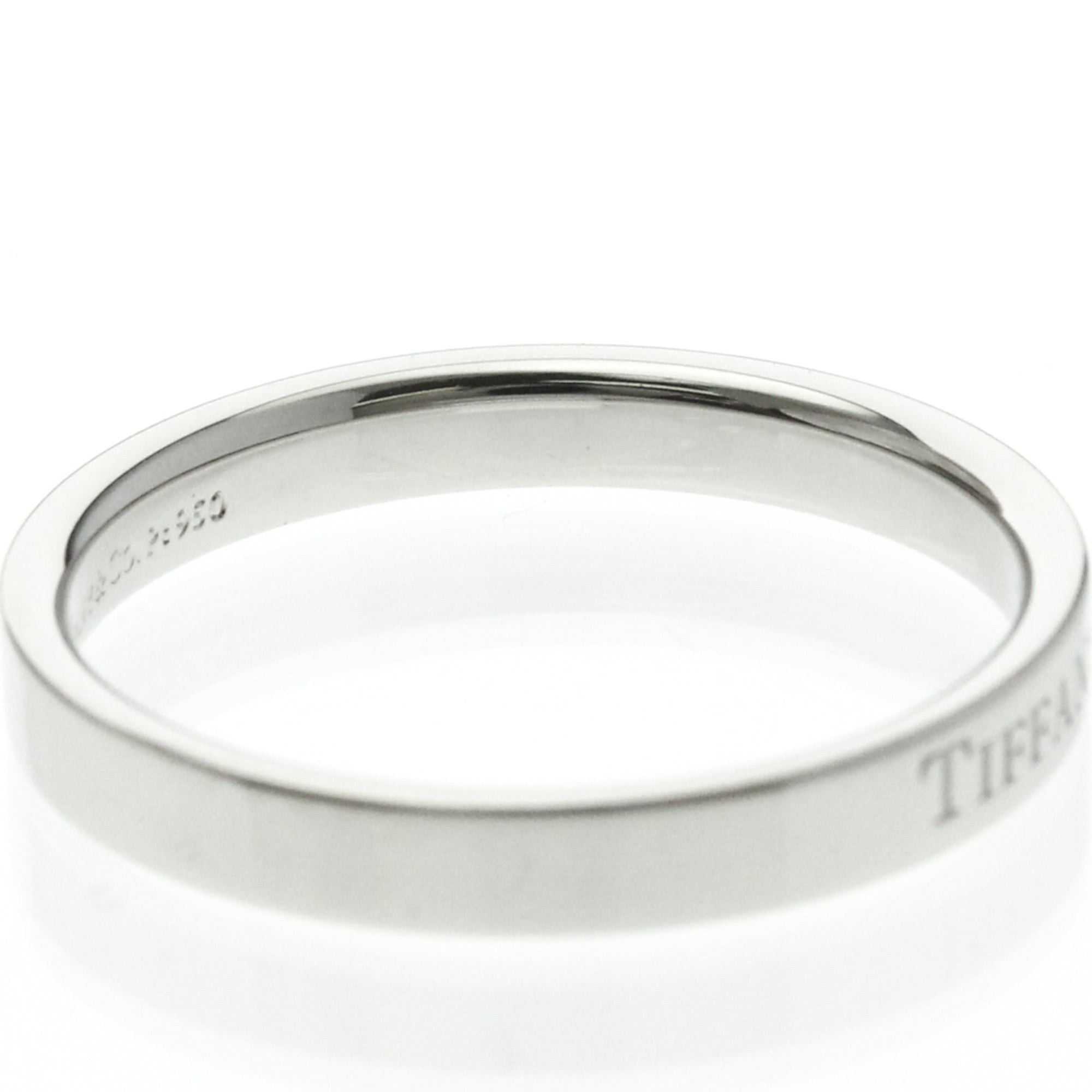 Tiffany Flat Band · Platinum