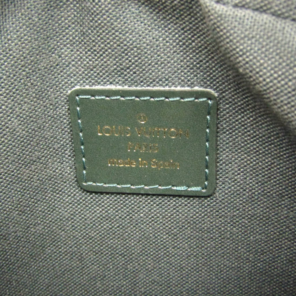 Louis Vuitton Pochette Kaluga · Taiga Episea