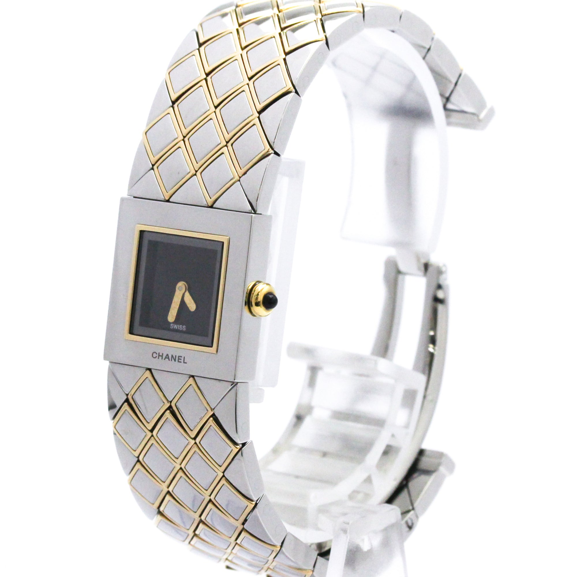 Chanel Matelasse · 18K Yellow Gold · Steel