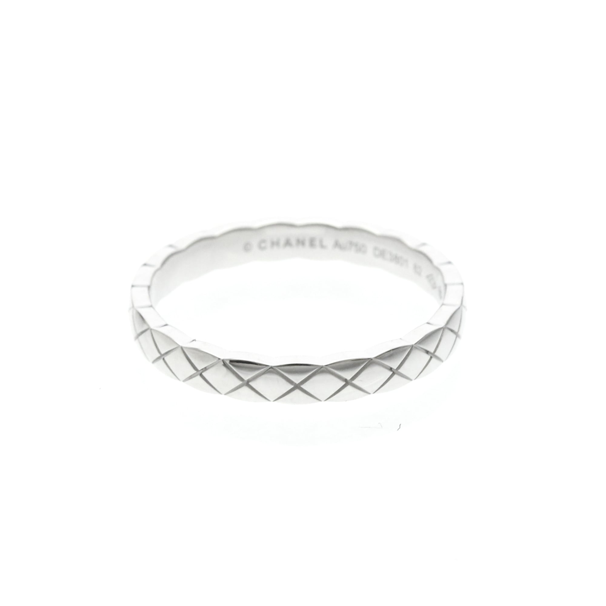 Chanel Coco Crush · 18K White Gold