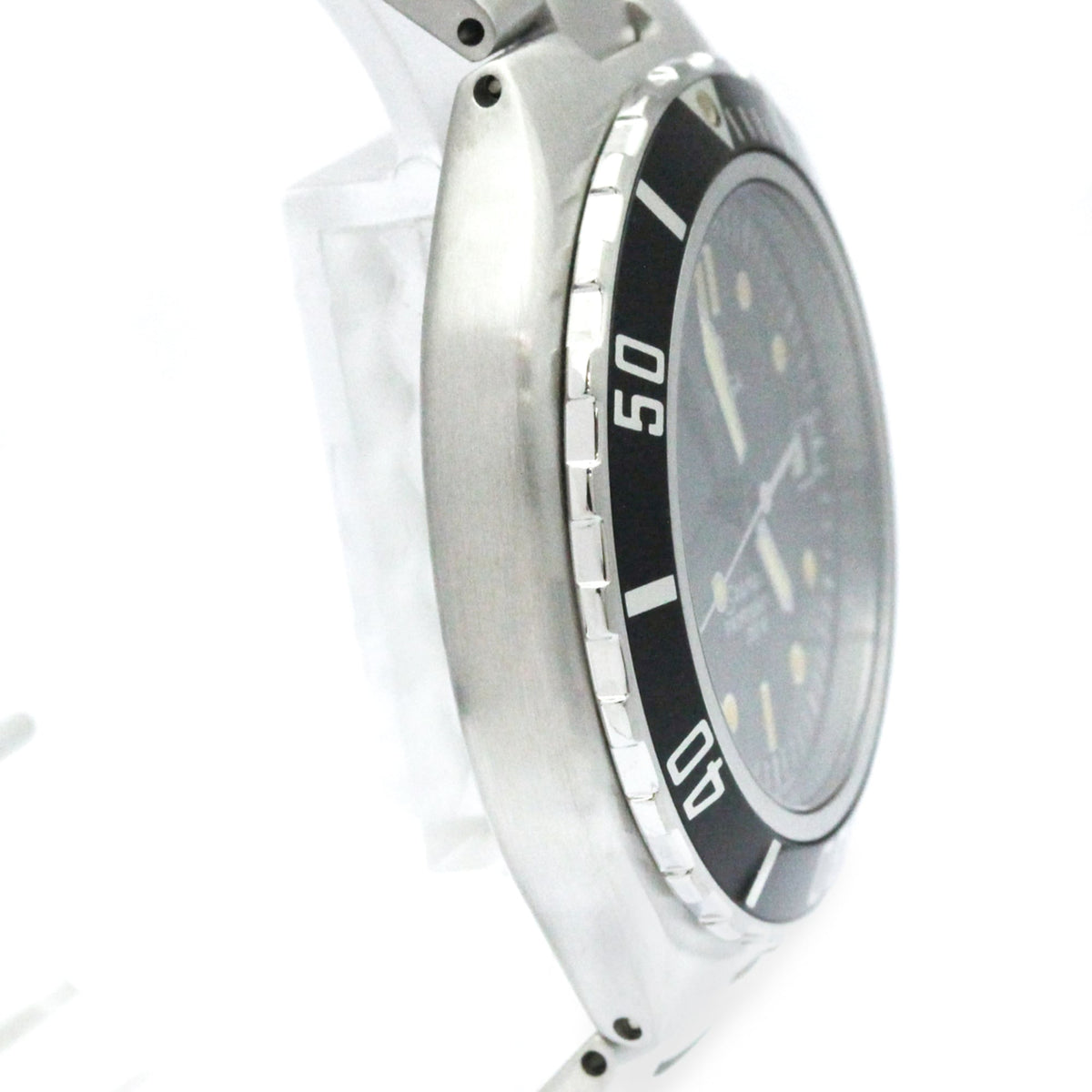 Omega Seamaster Professional 200M · Steel