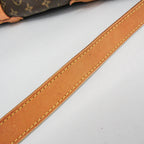 Louis Vuitton Saumur 43 · Monogram