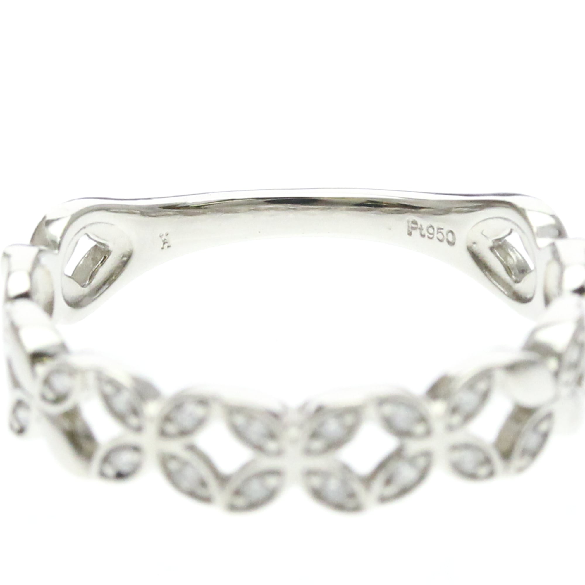 Vendome Aoyama Diamond Flower · Platinum