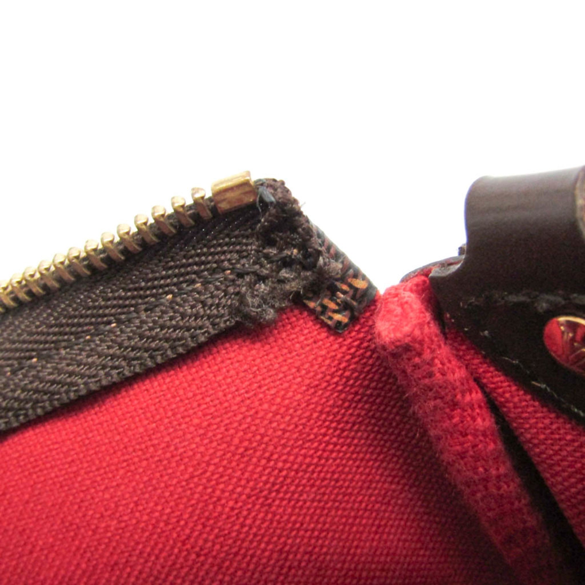 Louis Vuitton Damier Eva · Canvas Crossbody