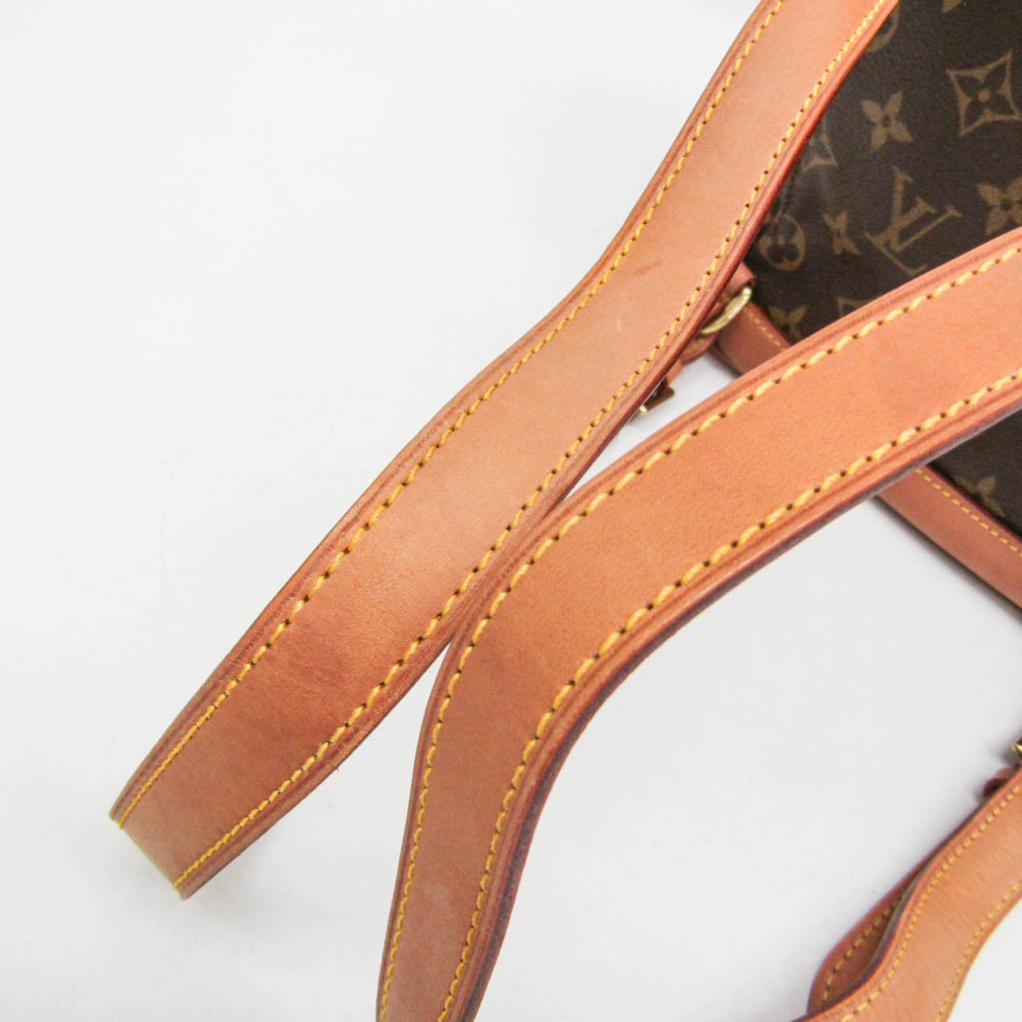 Louis Vuitton Montsouris MM · Monogram