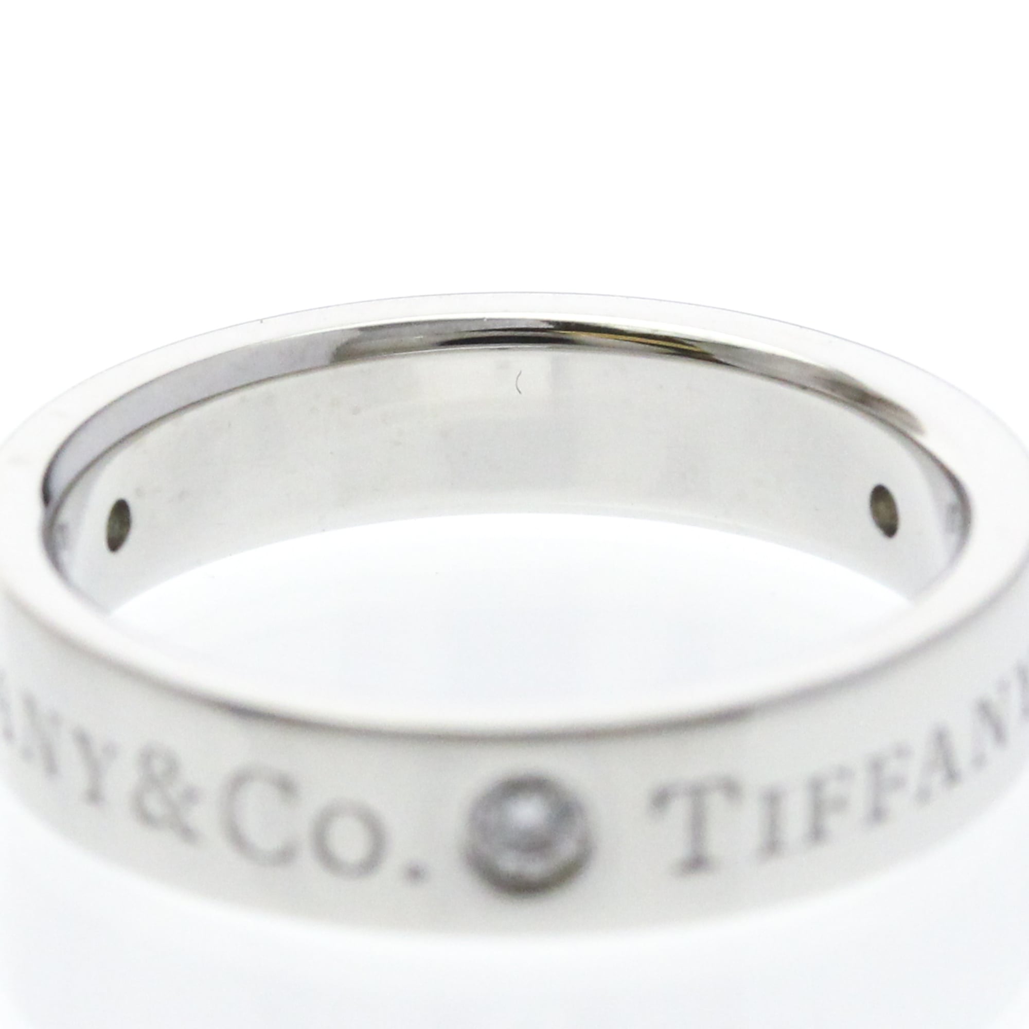 Tiffany Platinum Band · Three Diamonds