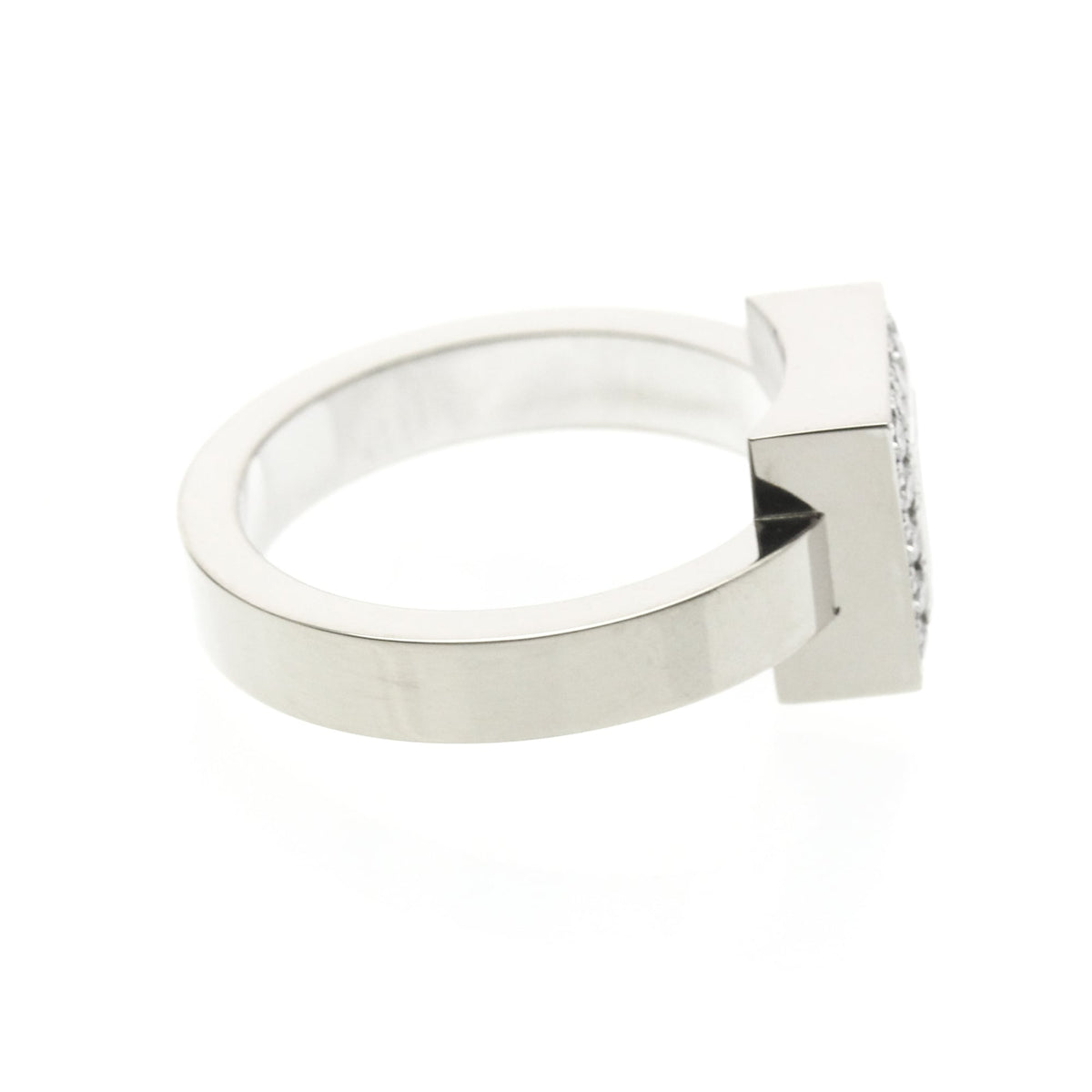 Chopard Happy Diamonds · 18K White Gold