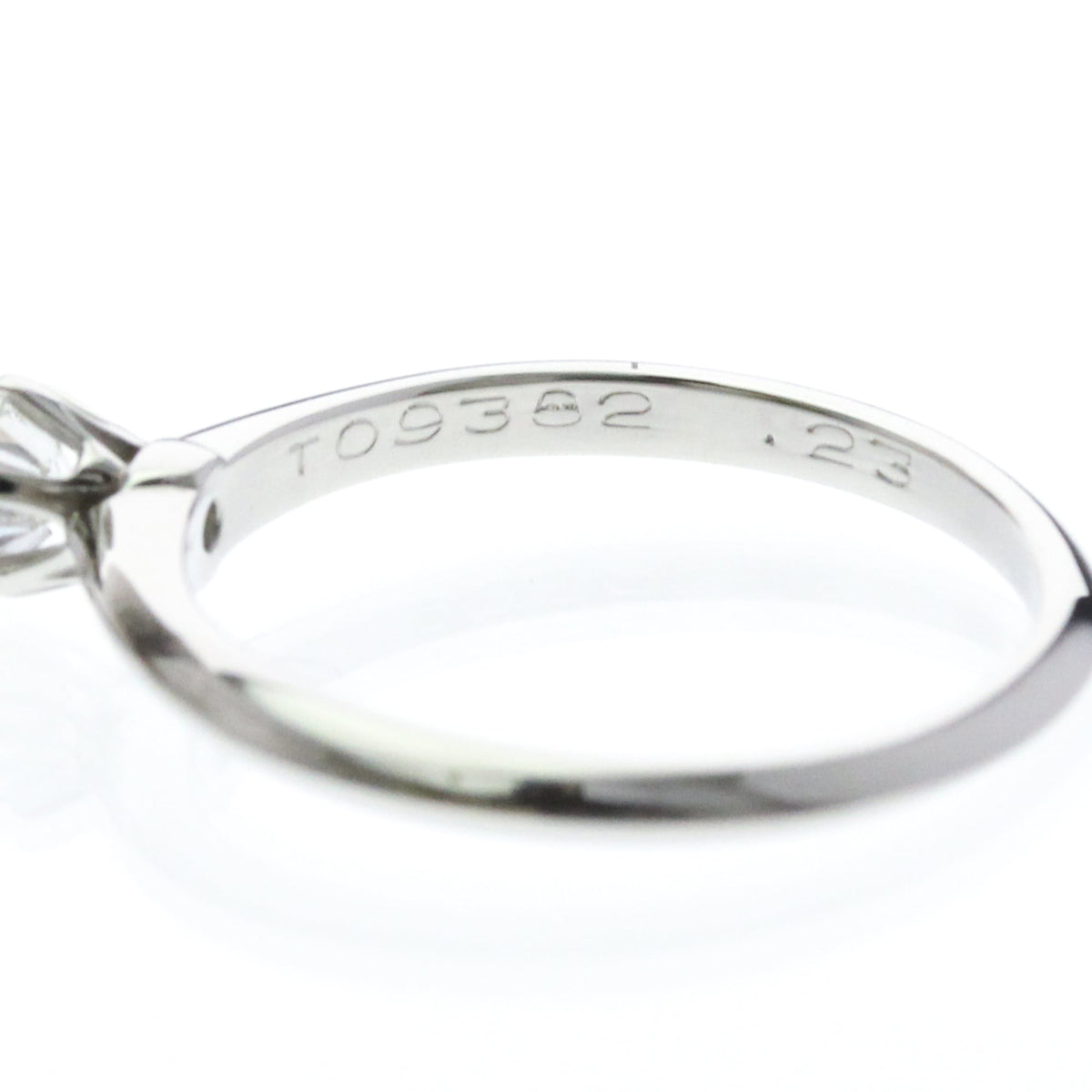 Tiffany Solitaire · Platinum · Diamond 0.23ct