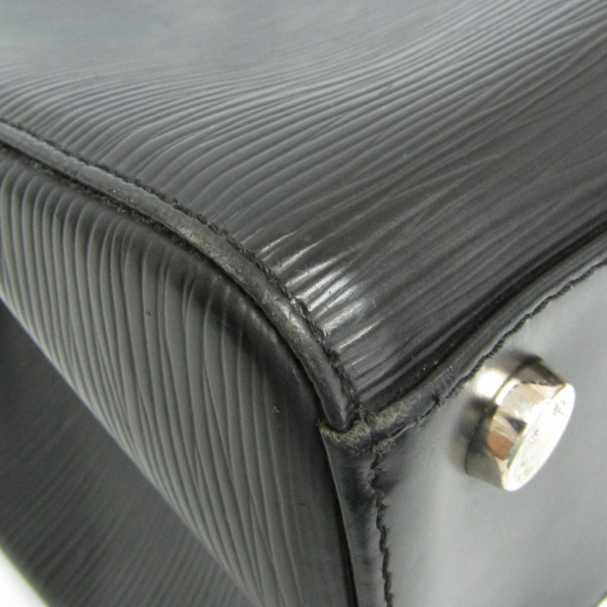 Louis Vuitton Blair MM · Epi Leather