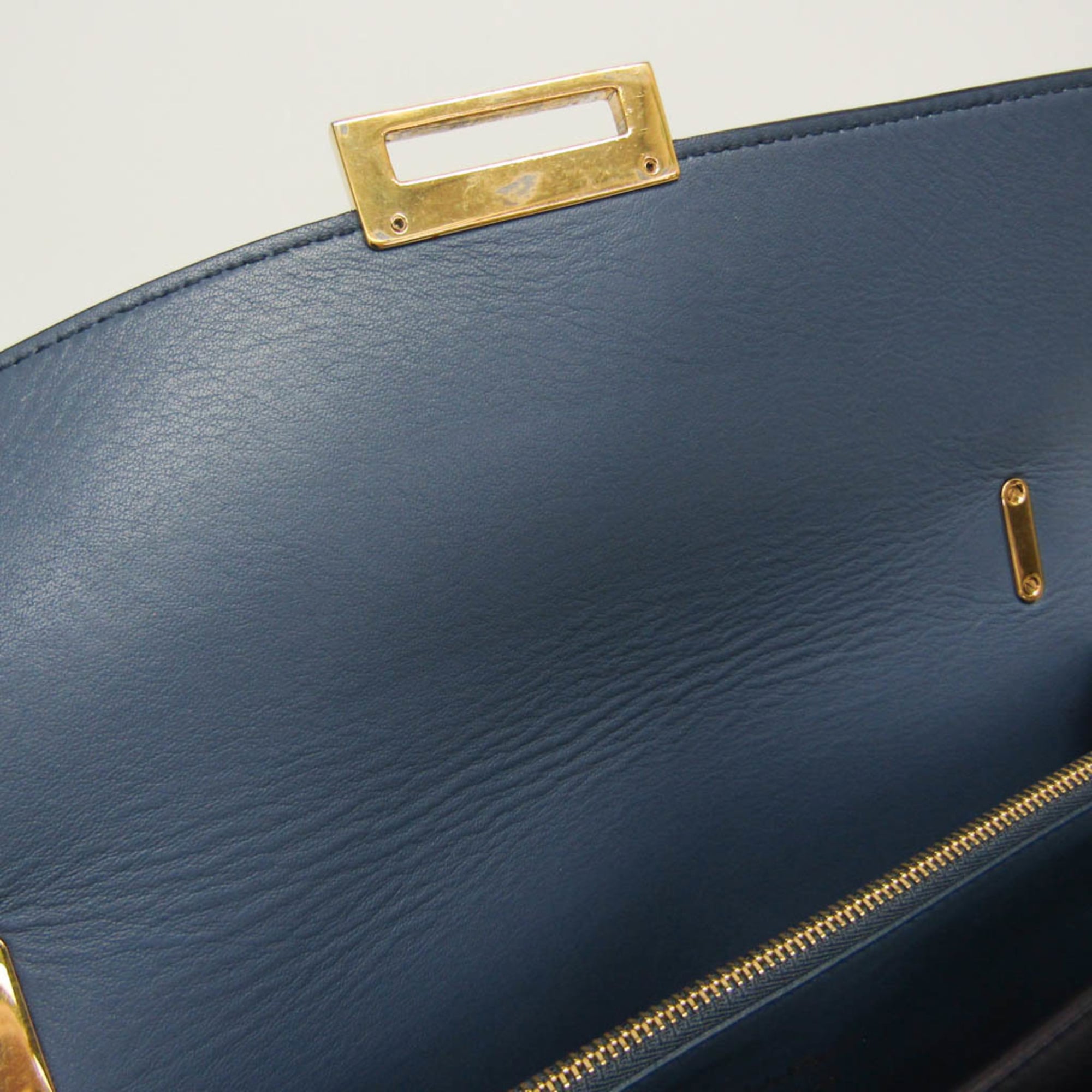 Salvatore Ferragamo Gancini · Leather