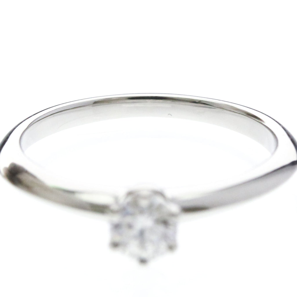 Tiffany Solitaire · Platinum · Diamond