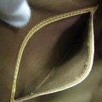 Louis Vuitton Montsouris MM · Monogram