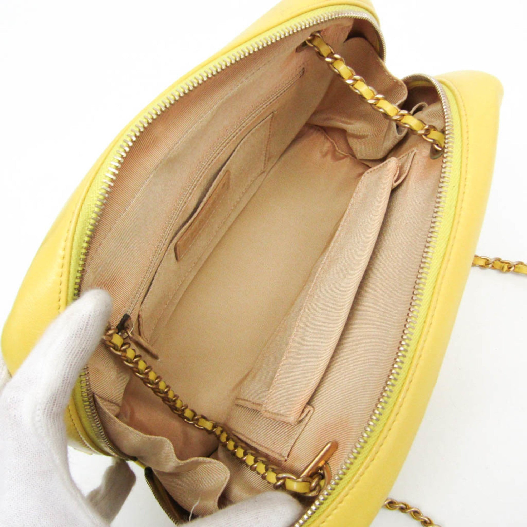 Chanel Chevron V-Stitch · Lamb Leather