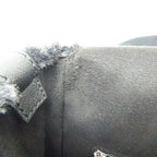 Fendi Baguette Messenger · Mouton Leather