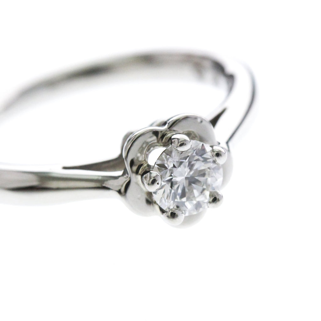 Chanel Camellia · Platinum · Diamond