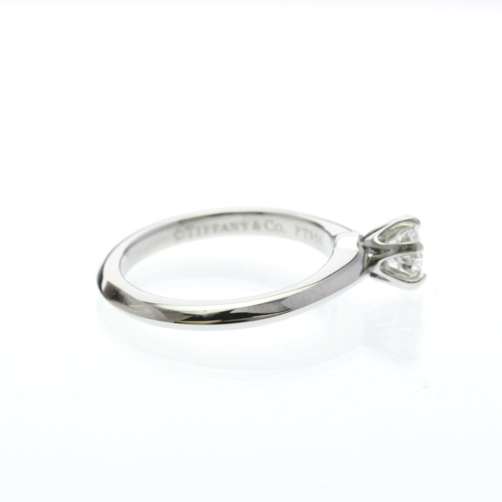 Tiffany Solitaire Diamond · Platinum