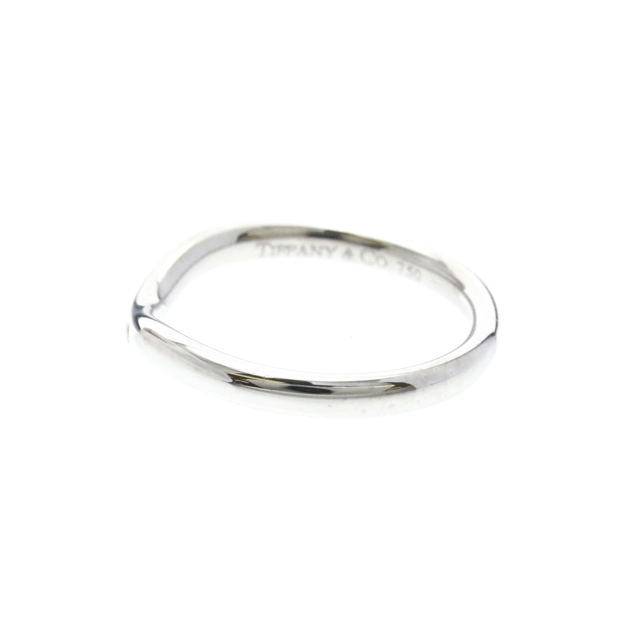 Tiffany Curved Band · Platinum · Diamonds