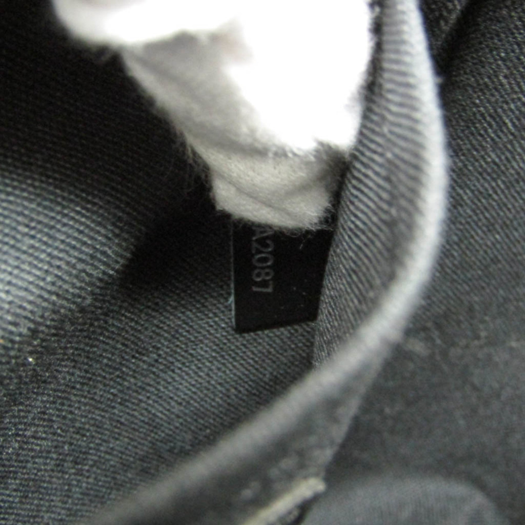 Louis Vuitton Andrei · Taiga