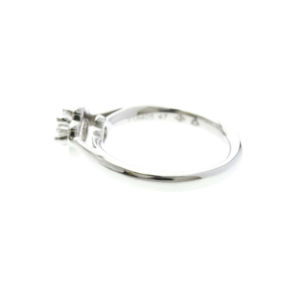 Chanel Camellia · Platinum · Diamond
