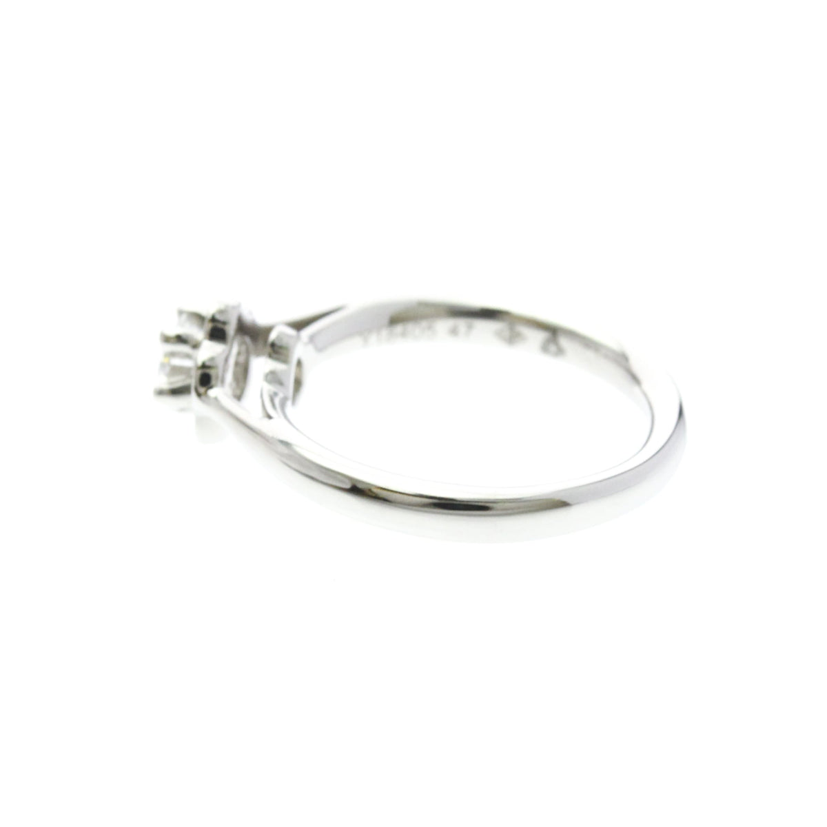 Chanel Camellia · Platinum · Diamond