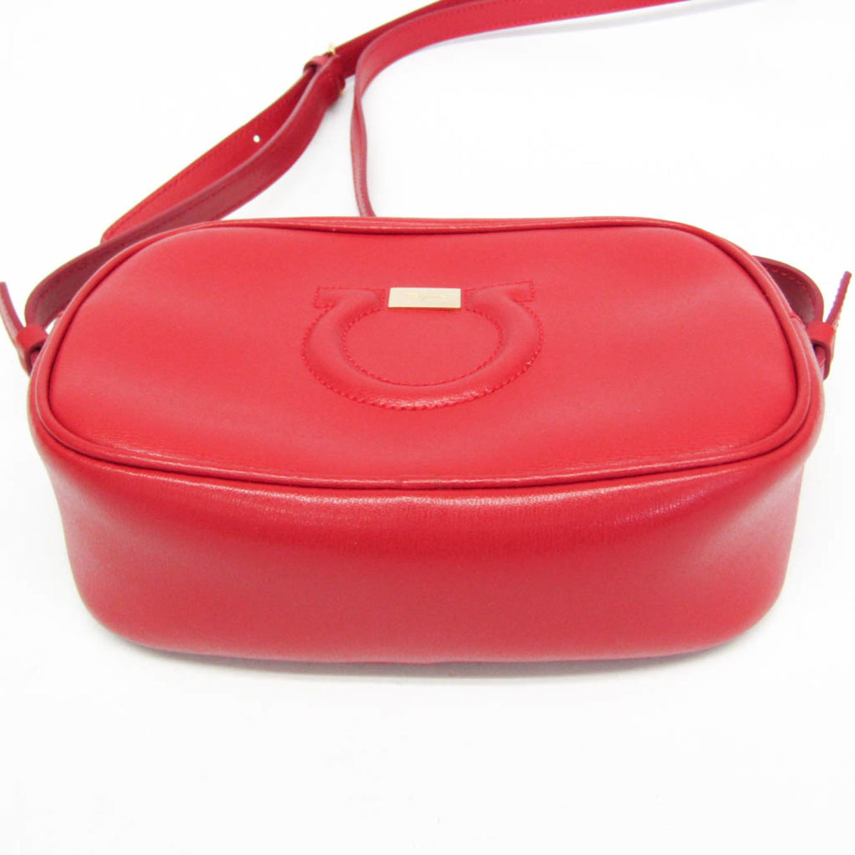 Salvatore Ferragamo Gancini · Leather