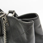 Chanel Diamond Stitch · Chain Shoulder