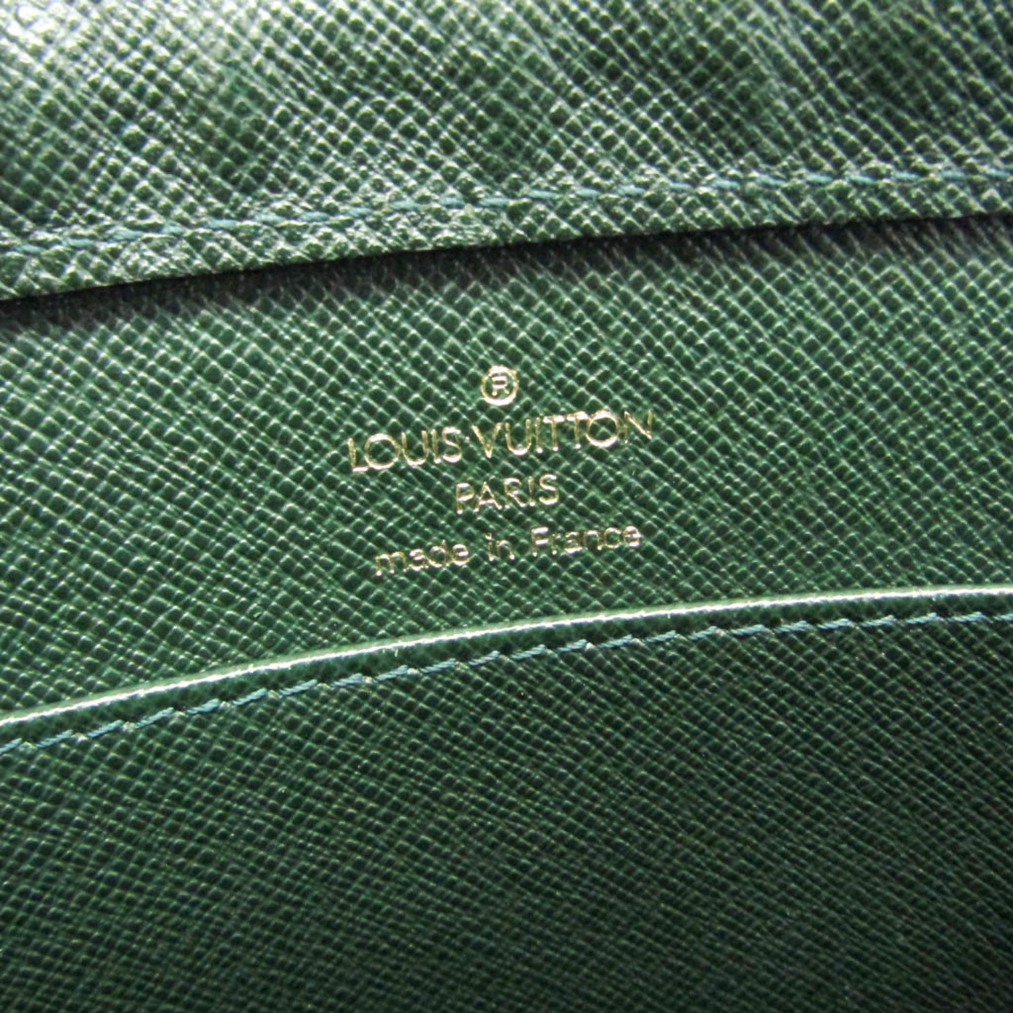 Louis Vuitton Taiga Baikal · Episea