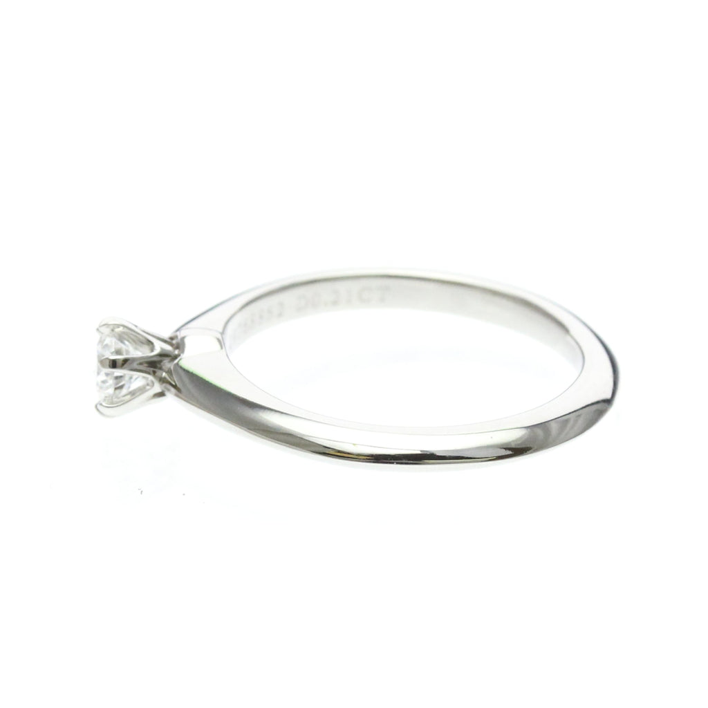 Tiffany Solitaire · Platinum · Diamond