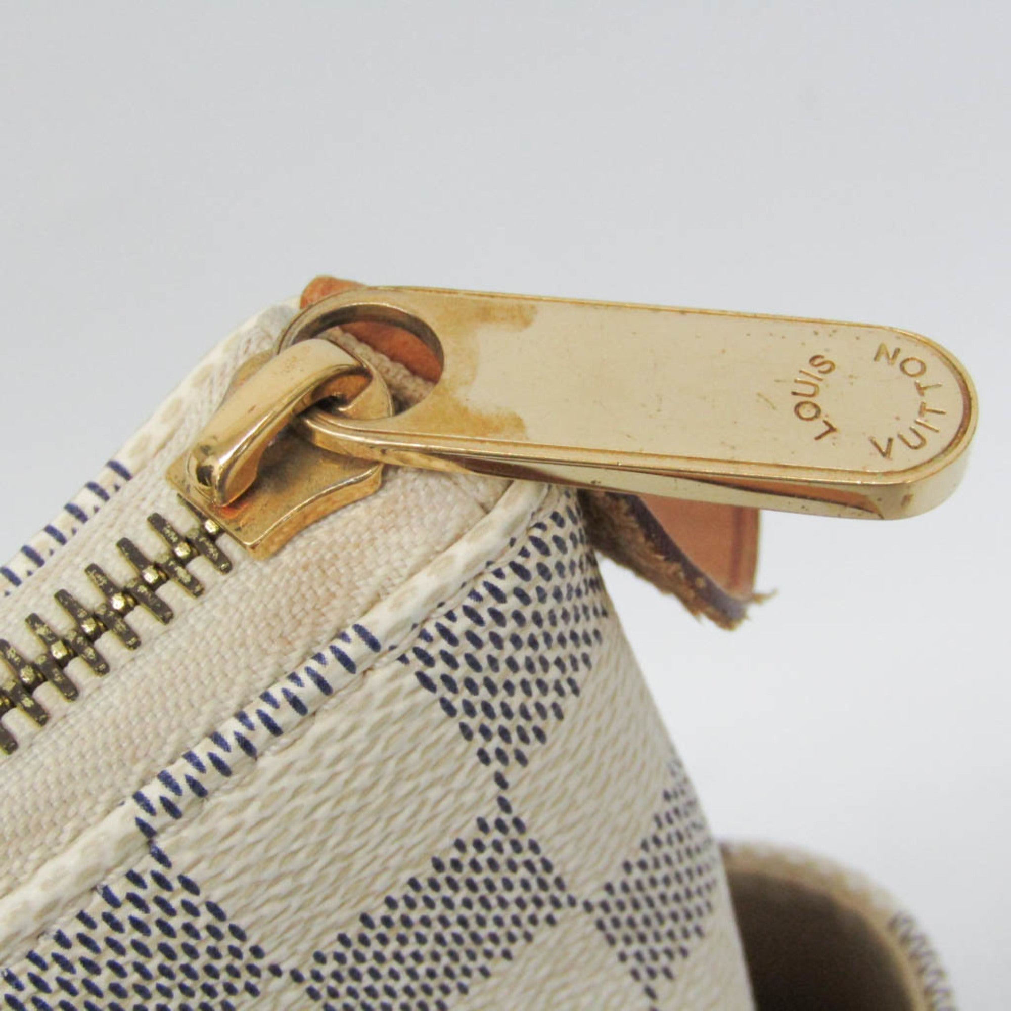 Louis Vuitton Damier · Azur Canvas