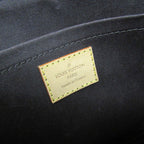 Louis Vuitton Rosewood · Vernis Amarante