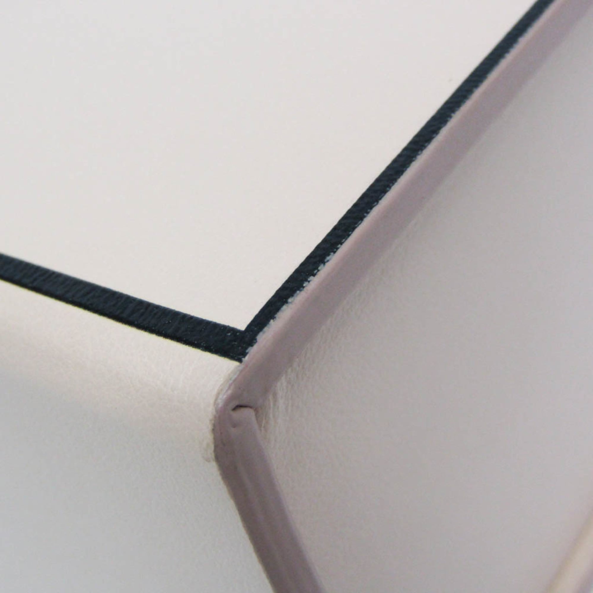 Fendi Box · Leather