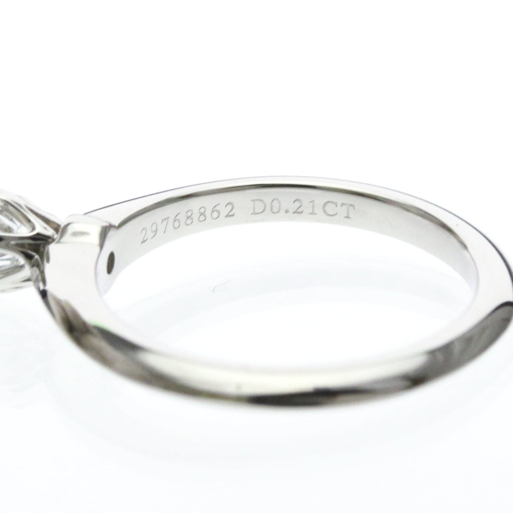 Tiffany Solitaire · Platinum · Diamond