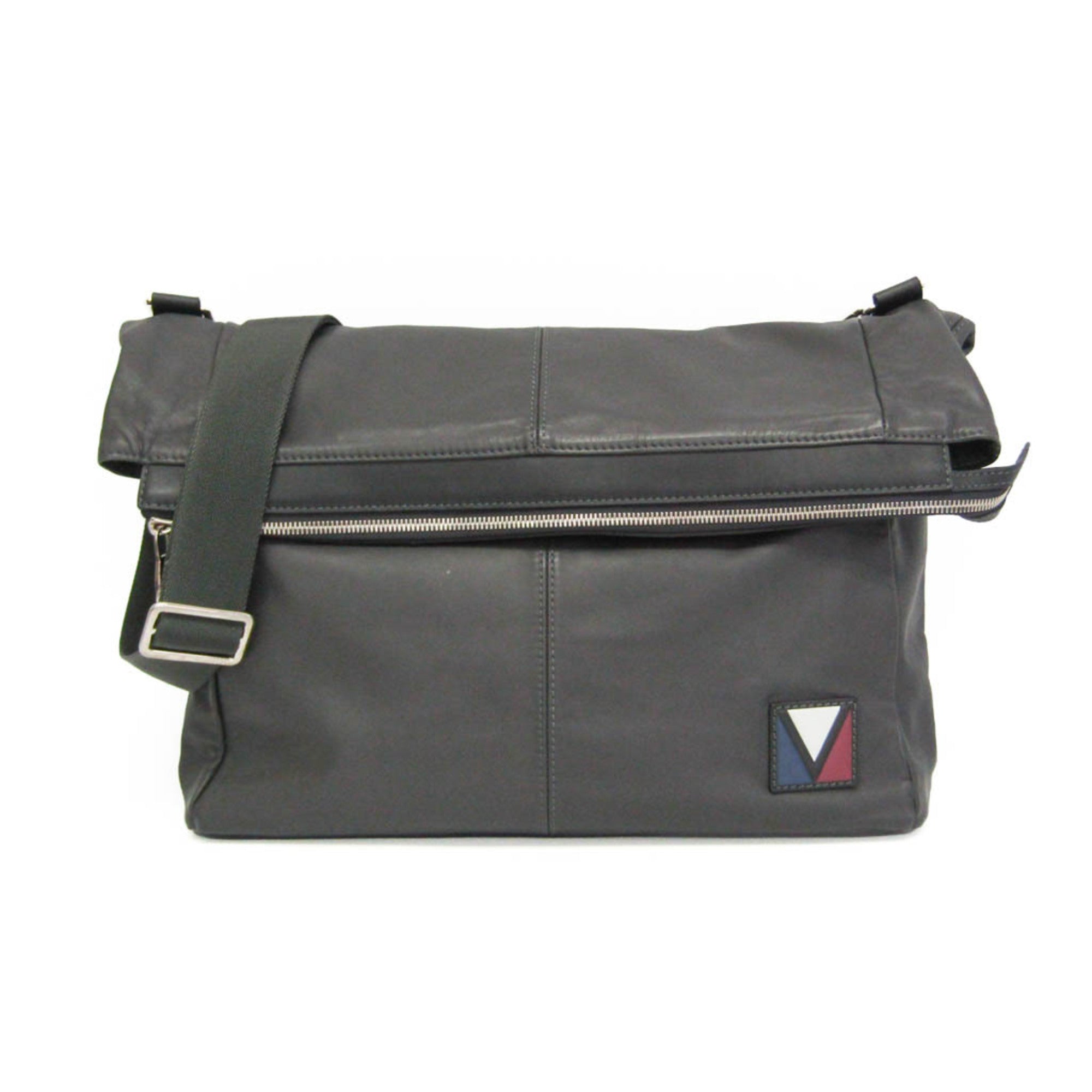 Louis Vuitton V-Line Gaston Move · Calf Leather