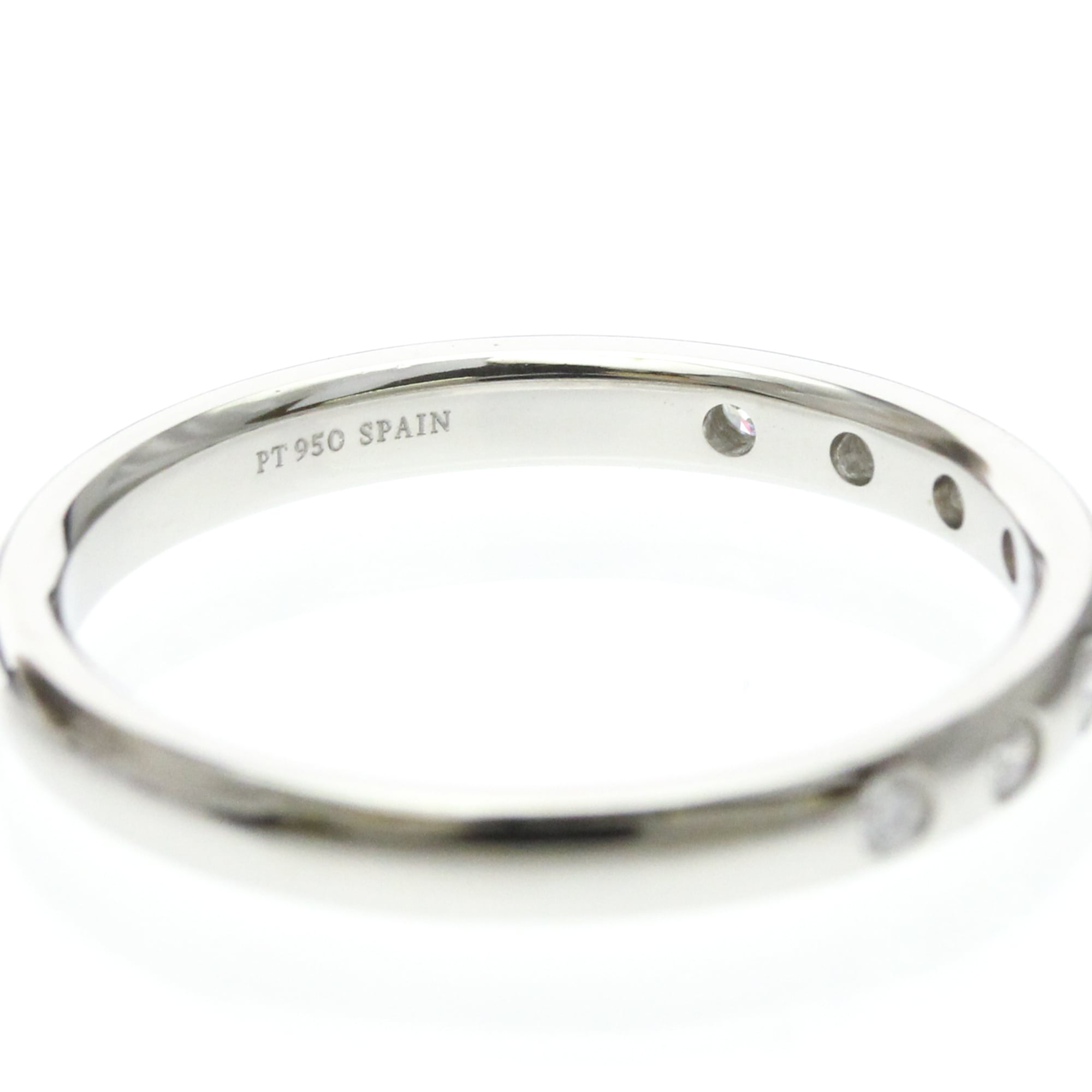 Tiffany Stacking Band · 8 Diamonds · Platinum