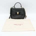 Salvatore Ferragamo Vara · Leather