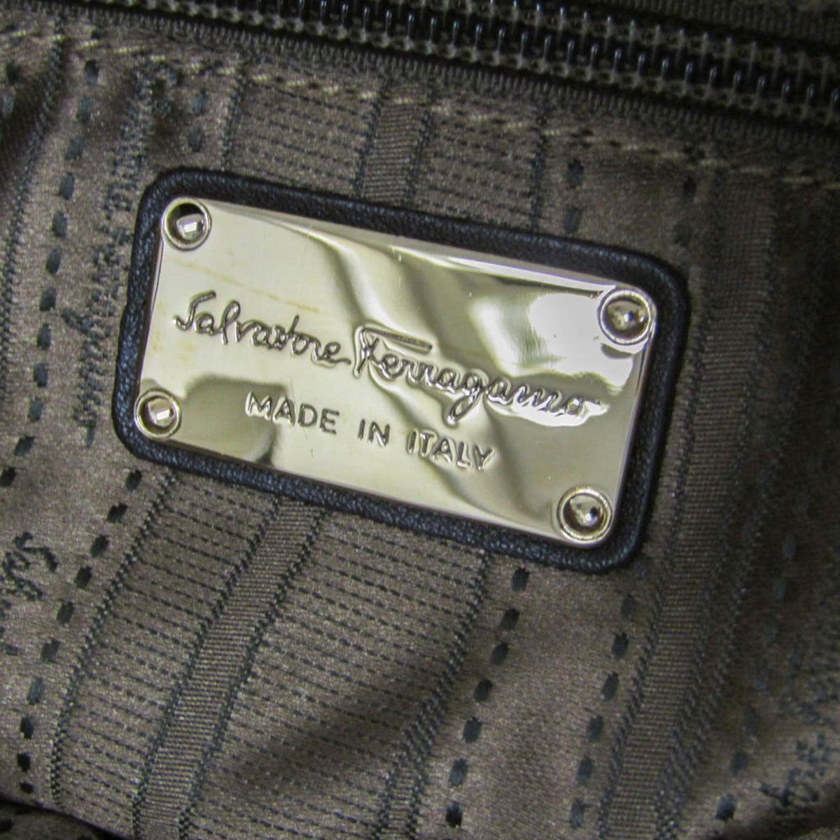 Salvatore Ferragamo Gancini · Sophia